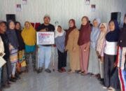 Pemdes Pontodon Timur Salurkan BLT Dana Desa untuk Warga Kurang Mampu