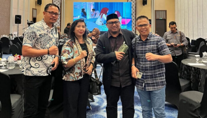 Hadirkan Para Kepala Sekolah se-Indonesia, SMKN 1 Tomohon Ikut Diundang pada Sosialisasi Kebijakan Pembelajaran dan Penilaian SMK di Jakarta