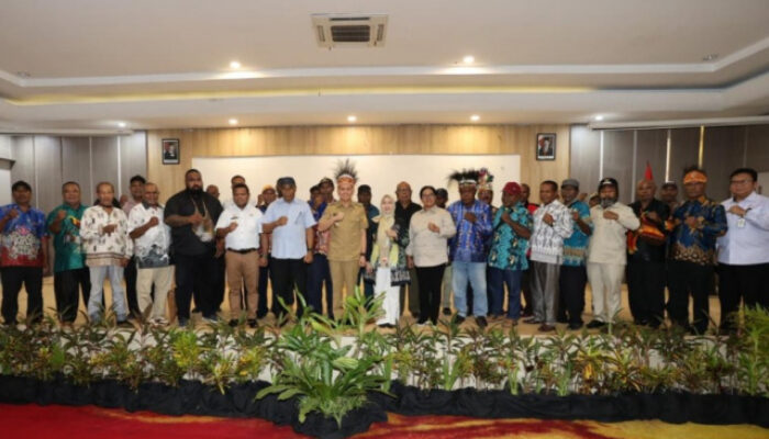 Pj Gubernur Papua Langsung Temui Tokoh Agama dan Adat, Dapat Apresiasi