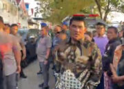 Tinjau Langsung Situasi Pelabuhan Pasca KM Barcelona Terbakar, Gubernur Yulius Pastikan Penanganan Optimal