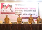 Buka Bimtek Penyusunan Renstra, Bupati Minsel : SDM Punya Peran Sangat Penting