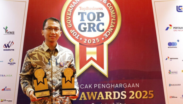 FIFGROUP Raih Dua Penghargaan Bergengsi dalam TOP GRC Awards 2025