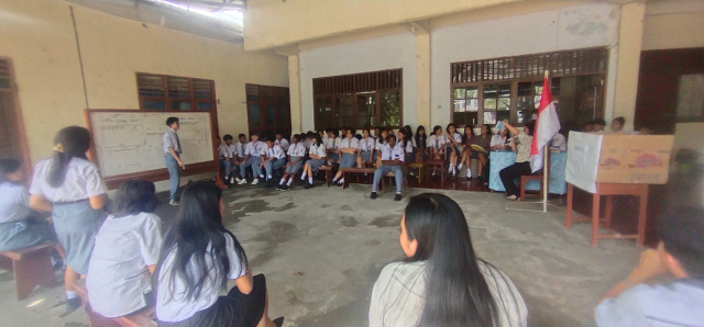 Suasana pemilihan pengurus OSIS SMAS Katolik St. Thomas Aquino Manado.