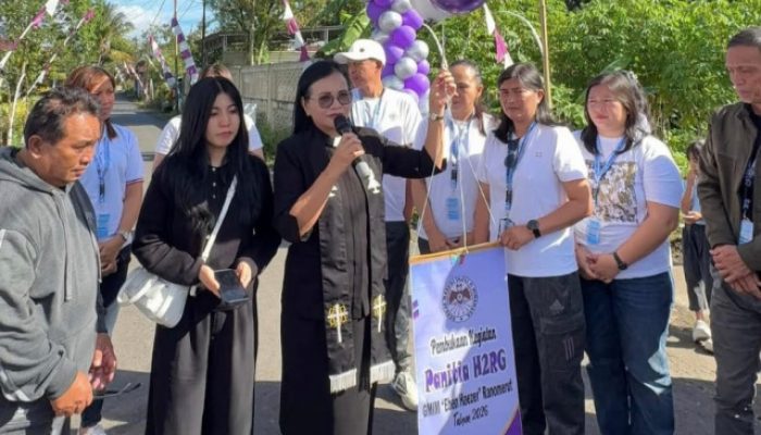 Pendeta Deiske Buka Rangkaian Kegiatan H2RG Jemaat GMIM Eben Haezer Ranomerut